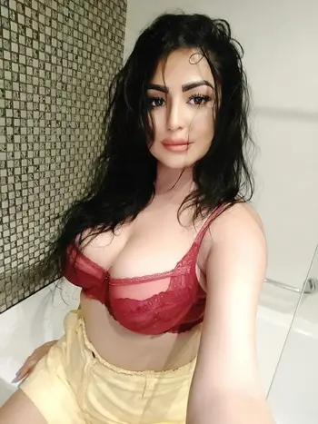 Sexy Mumbai Call Girls